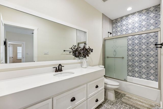 303 Pendleton Ave, San Antonio, TX 78204