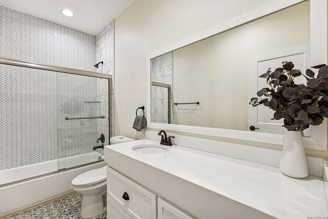 303 Pendleton Ave, San Antonio, TX 78204