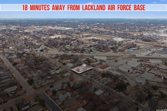 303 Pendleton Ave, San Antonio, TX 78204