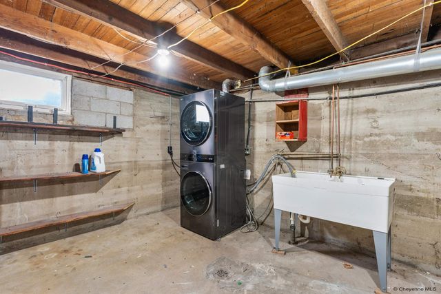 3537 PIERCE AVE, Cheyenne, WY 82001