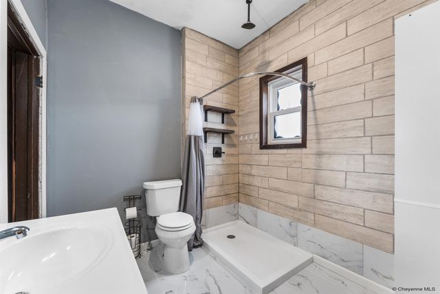 3537 PIERCE AVE, Cheyenne, WY 82001