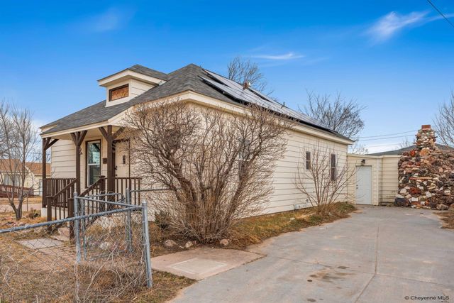 3537 PIERCE AVE, Cheyenne, WY 82001