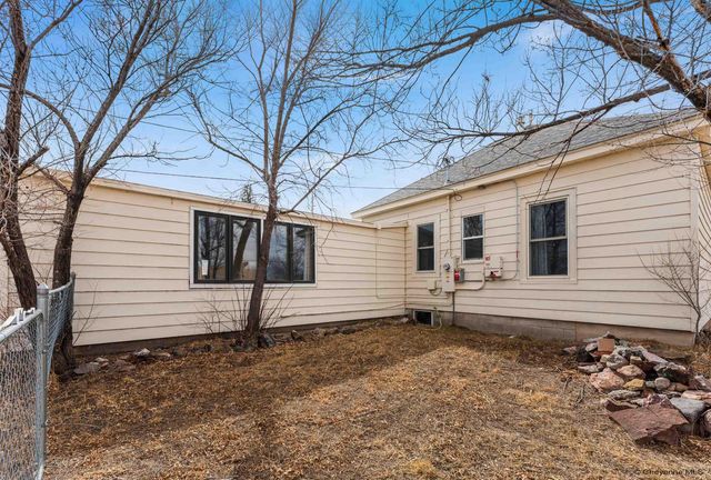 3537 PIERCE AVE, Cheyenne, WY 82001