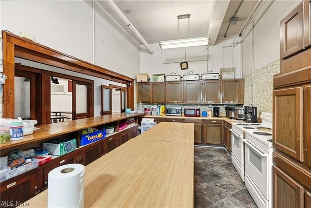 742 Johnston Street, Akron, OH 44306