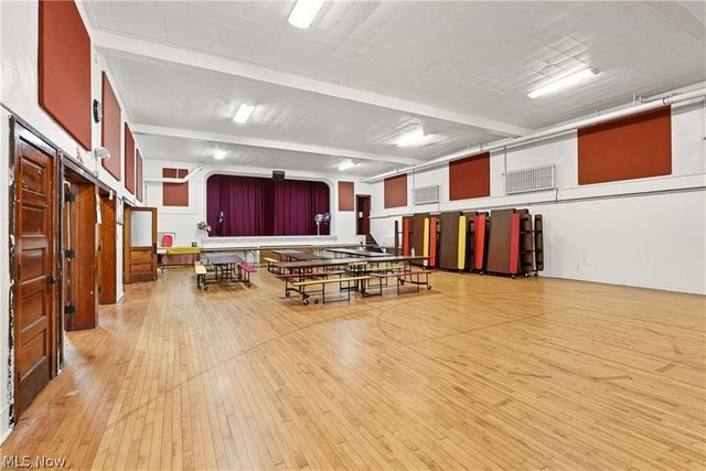 742 Johnston Street, Akron, OH 44306