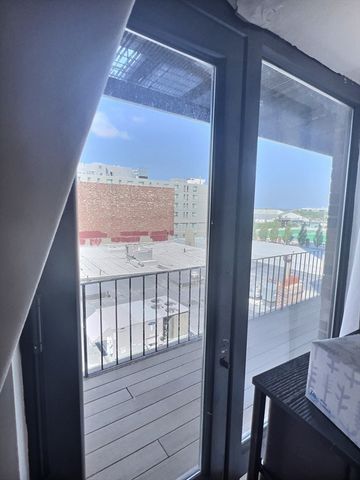 1027 Commonwealth Ave 24, Boston, MA 02215