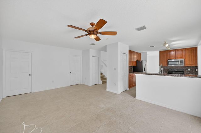 1975 NE 36th Avenue, Homestead, FL 33033