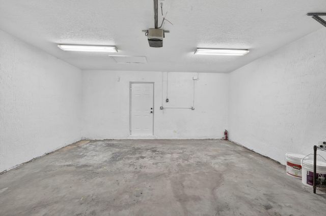 1975 NE 36th Avenue, Homestead, FL 33033