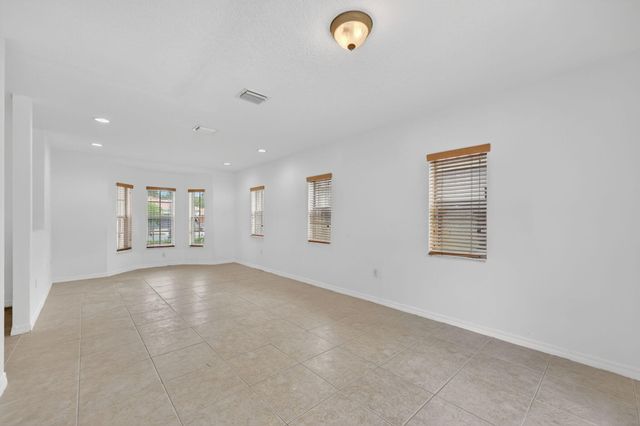 1975 NE 36th Avenue, Homestead, FL 33033