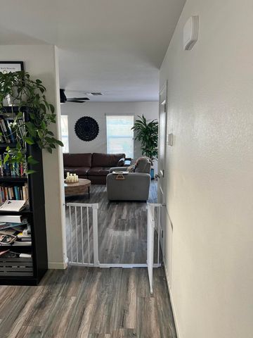 2292 Anderson Avenue, Tulare, CA 93274