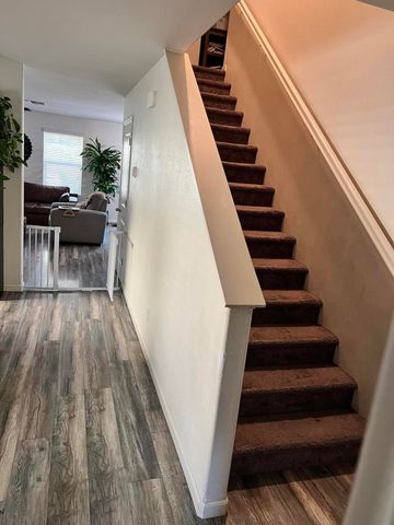 2292 Anderson Avenue, Tulare, CA 93274