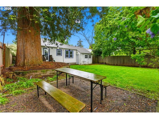 4334 Se 49TH Ave, Portland, OR 97206