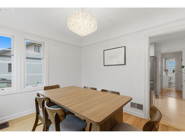 4334 Se 49TH Ave, Portland, OR 97206