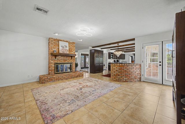 2336 E INGLEWOOD Street, Mesa, AZ 85213