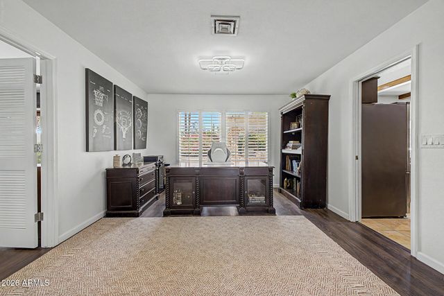 2336 E INGLEWOOD Street, Mesa, AZ 85213