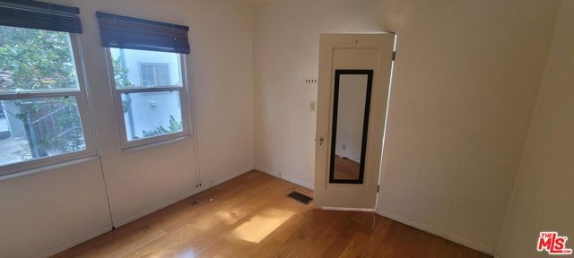 3126 Castle Heights Avenue, Los Angeles, CA 90034