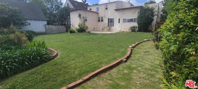 3126 Castle Heights Avenue, Los Angeles, CA 90034