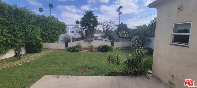 3126 Castle Heights Avenue, Los Angeles, CA 90034