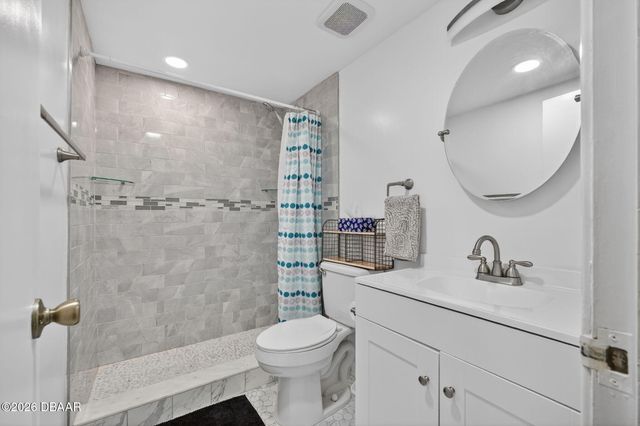 2800 N Atlantic Ave Unit 1215, Daytona Beach, FL 32118