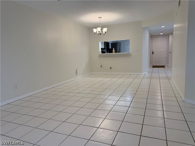 7750 Jewel LN 101, Naples, FL 34109