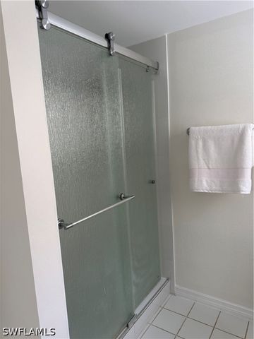 7750 Jewel LN 101, Naples, FL 34109