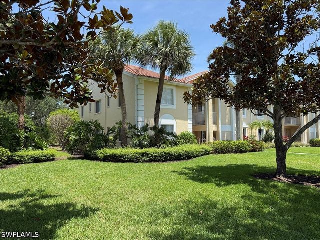 7750 Jewel LN 101, Naples, FL 34109