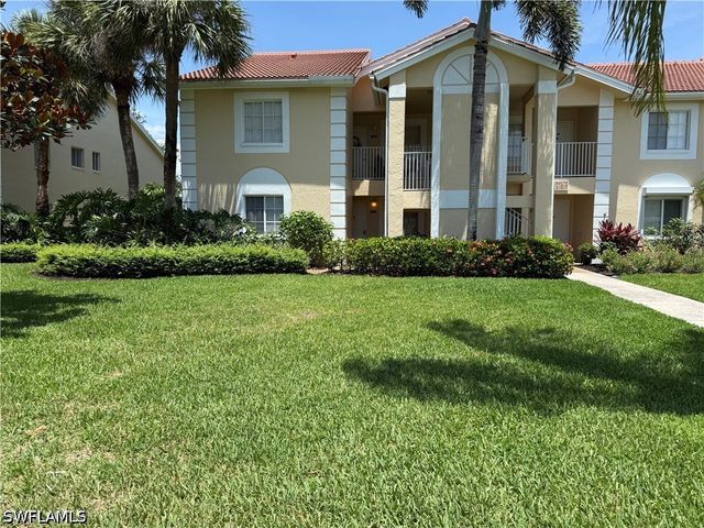 7750 Jewel LN 101, Naples, FL 34109