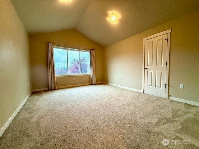 23419 NE 10th Place, Sammamish, WA 98074
