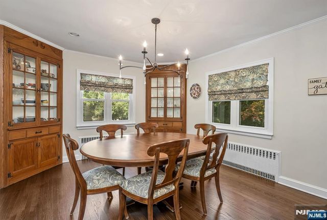 206 Long Hill Road, Oakland, NJ 07436