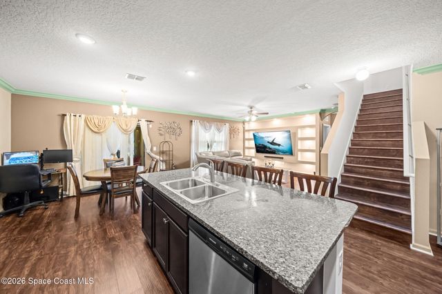 777 Old Country Road SE, Palm Bay, FL 32909