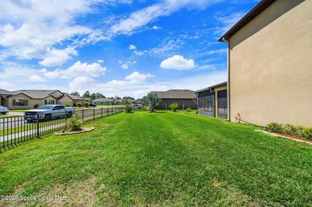 777 Old Country Road SE, Palm Bay, FL 32909