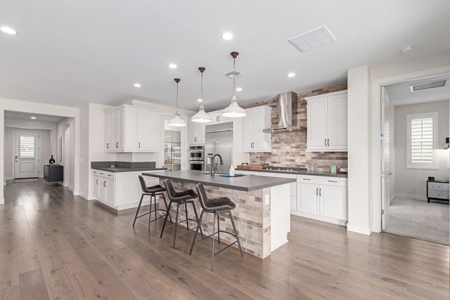 17494 W Middlebury Street, Surprise, AZ 85388