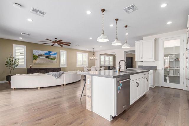 17494 W Middlebury Street, Surprise, AZ 85388