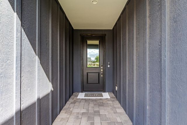 17494 W Middlebury Street, Surprise, AZ 85388