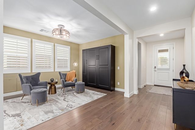17494 W Middlebury Street, Surprise, AZ 85388