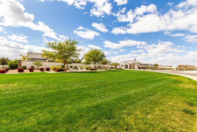 17494 W Middlebury Street, Surprise, AZ 85388
