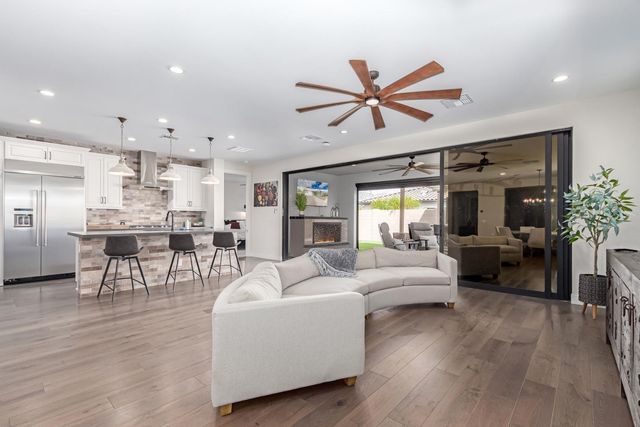 17494 W Middlebury Street, Surprise, AZ 85388