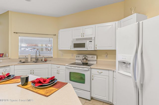 2765 Freemont Avenue SE, Palm Bay, FL 32909