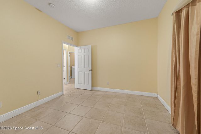 2765 Freemont Avenue SE, Palm Bay, FL 32909