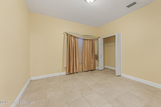 2765 Freemont Avenue SE, Palm Bay, FL 32909