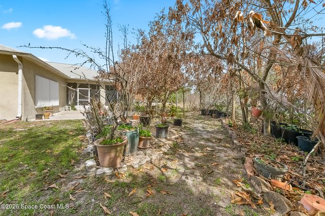 2765 Freemont Avenue SE, Palm Bay, FL 32909