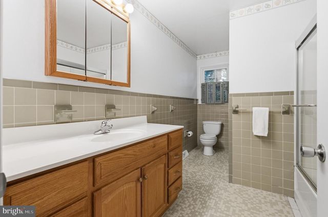103 SKYLINE DR, Landenberg, PA 19350