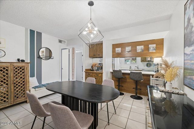 4150 E CACTUS Road 120, Phoenix, AZ 85032