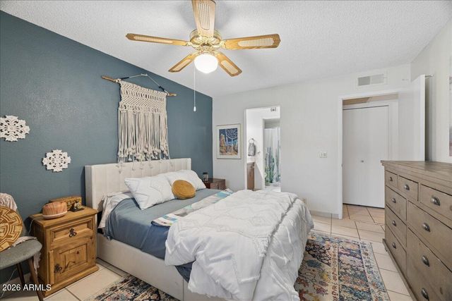 4150 E CACTUS Road 120, Phoenix, AZ 85032