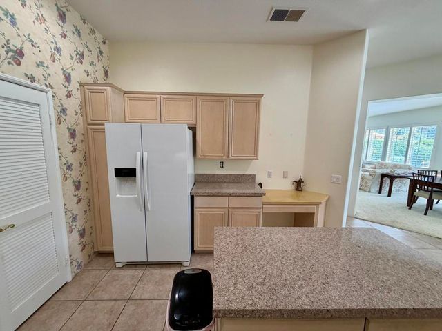 219 Kavenish Drive, Rancho Mirage, CA 92270