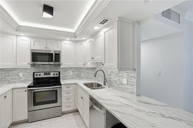 320 Seaview CT 2-408, Marco Island, FL 34145