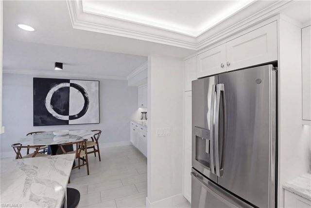 320 Seaview CT 2-408, Marco Island, FL 34145