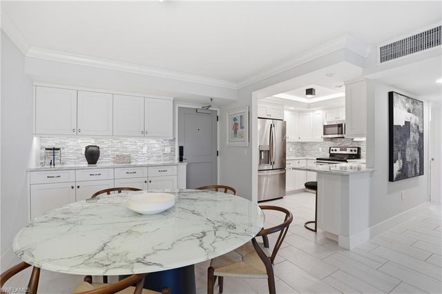 320 Seaview CT 2-408, Marco Island, FL 34145