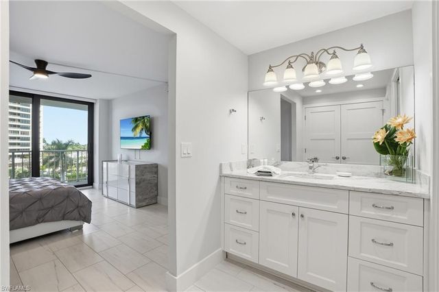 320 Seaview CT 2-408, Marco Island, FL 34145