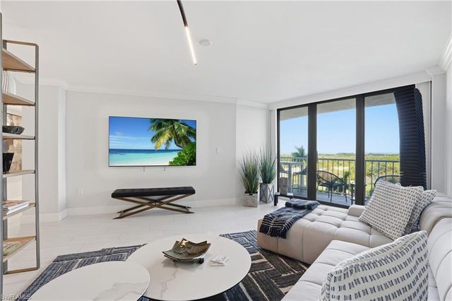 320 Seaview CT 2-408, Marco Island, FL 34145